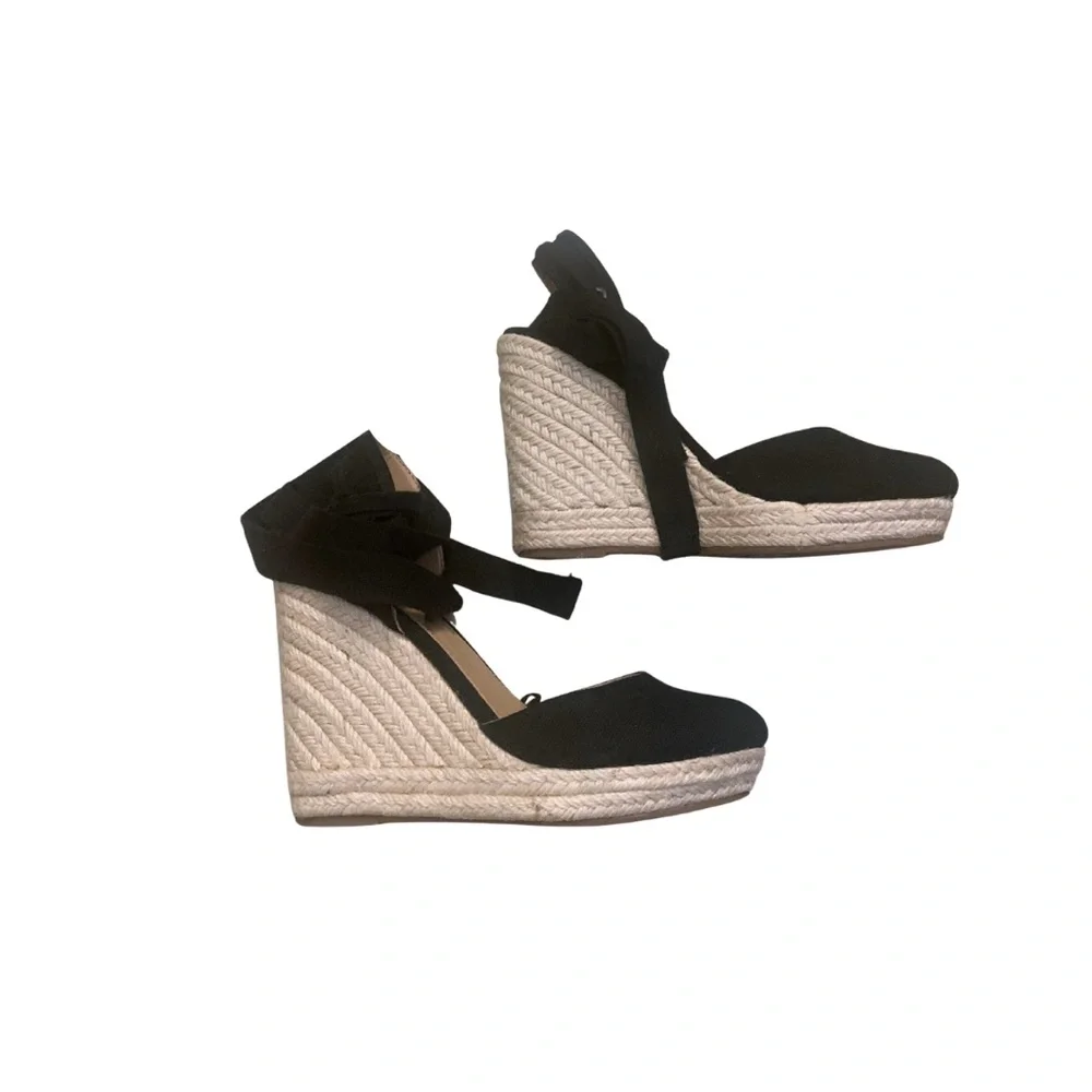Express Black Canvas Closed Toe Wedge Espadrilles Heels 6 Platform Sandal Vacay